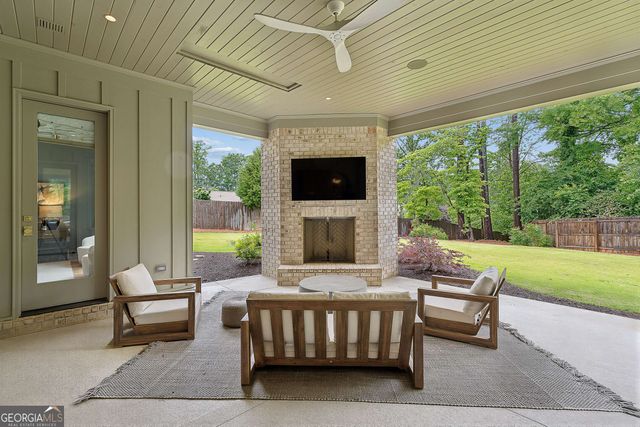341 Mockingbird Lane SE, Smyrna, GA 30082