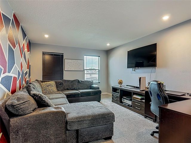 2350 AVIAN LOOP, Kissimmee, FL 34741