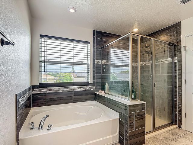 2350 AVIAN LOOP, Kissimmee, FL 34741