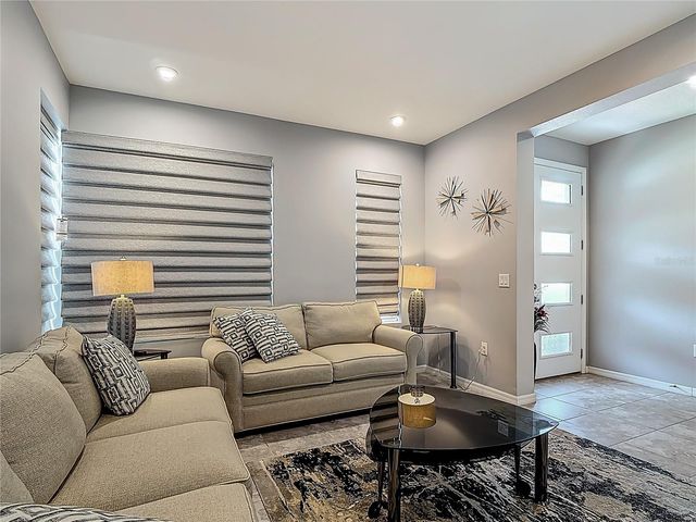 2350 AVIAN LOOP, Kissimmee, FL 34741