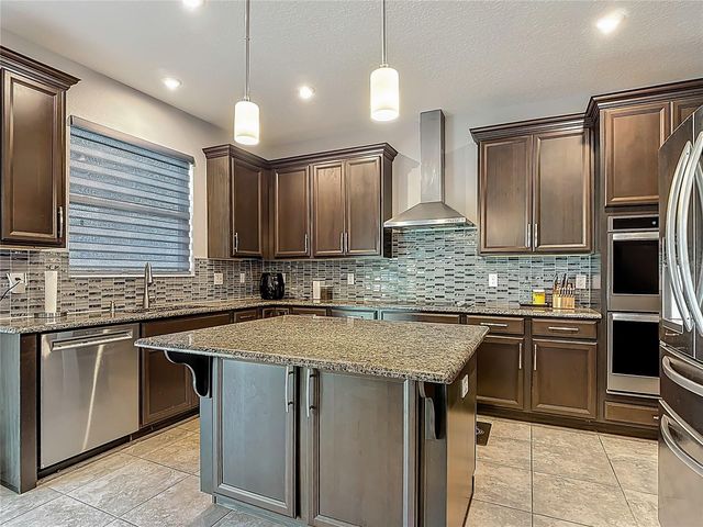 2350 AVIAN LOOP, Kissimmee, FL 34741