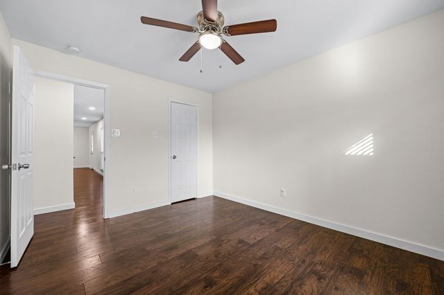 11355 Quail Run Street, Dallas, TX 75238