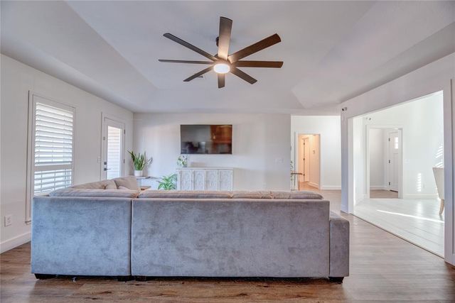 3409 Settlers Road, Newcastle, OK 73065