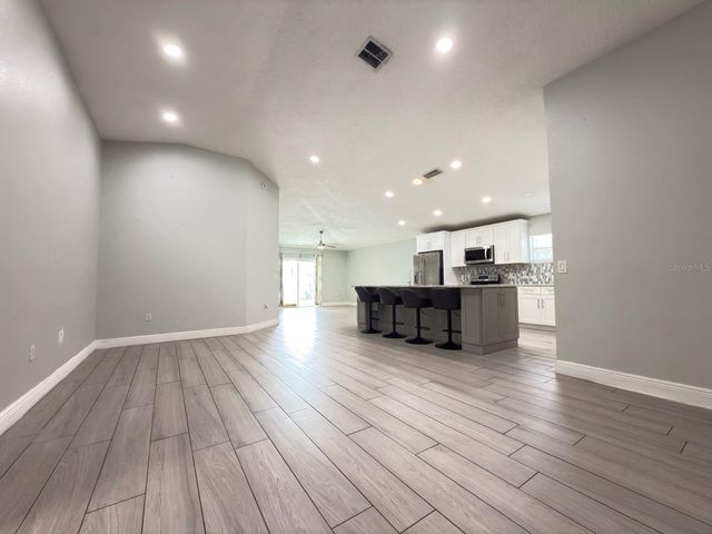 1009 FORT SMITH BOULEVARD, Deltona, FL 32725