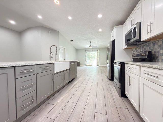 1009 FORT SMITH BOULEVARD, Deltona, FL 32725