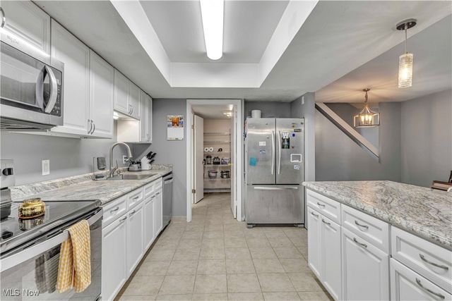 3115 Bay Landing Drive, Westlake, OH 44145