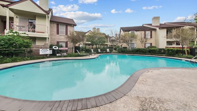 2120 El Paseo Street 1403, Houston, TX 77054