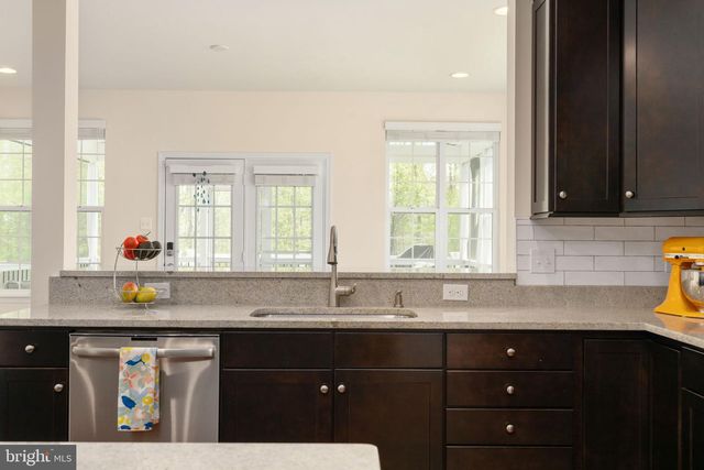 4 MAROOCHY CT, Fredericksburg, VA 22405