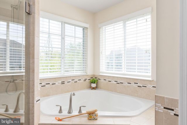 4 MAROOCHY CT, Fredericksburg, VA 22405