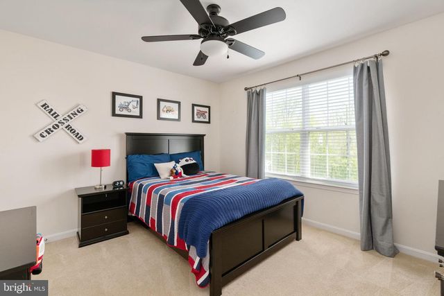 4 MAROOCHY CT, Fredericksburg, VA 22405