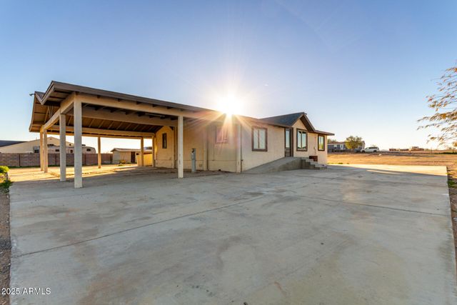 705 S 350TH Avenue, Tonopah, AZ 85354