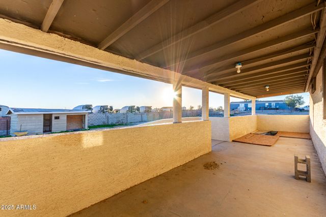 705 S 350TH Avenue, Tonopah, AZ 85354