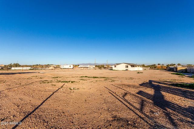 705 S 350TH Avenue, Tonopah, AZ 85354