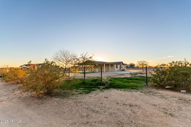 705 S 350TH Avenue, Tonopah, AZ 85354