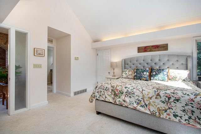 2837 Washington Avenue, St. Joseph, MI 49085