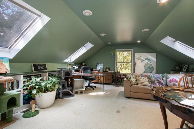 2837 Washington Avenue, St. Joseph, MI 49085