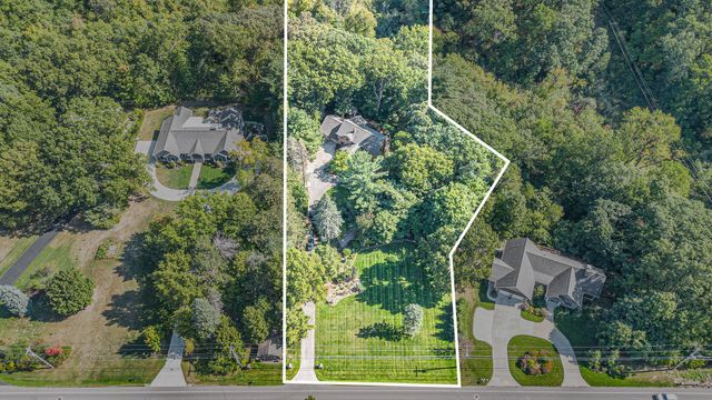 2837 Washington Avenue, St. Joseph, MI 49085