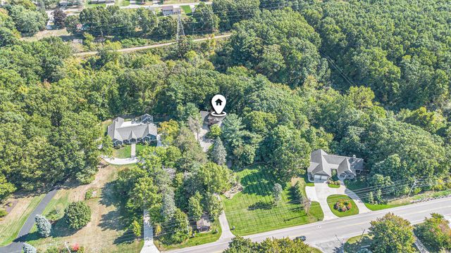 2837 Washington Avenue, St. Joseph, MI 49085