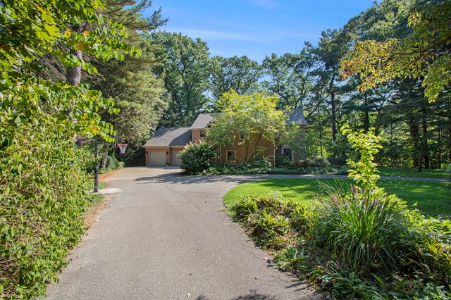 2837 Washington Avenue, St. Joseph, MI 49085
