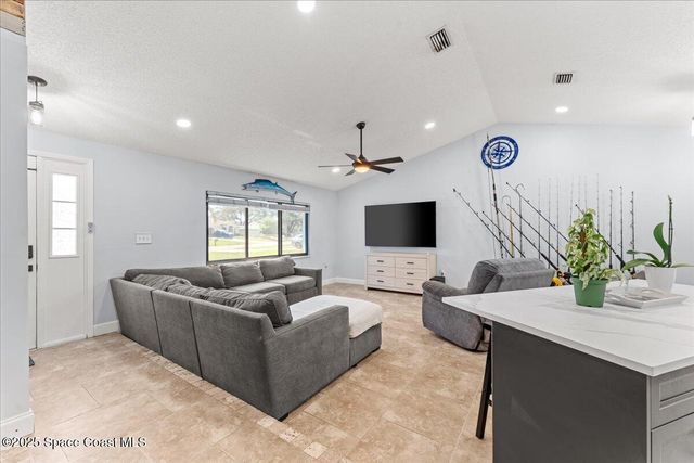 2350 Fallon Blvd Boulevard NE, Palm Bay, FL 32907