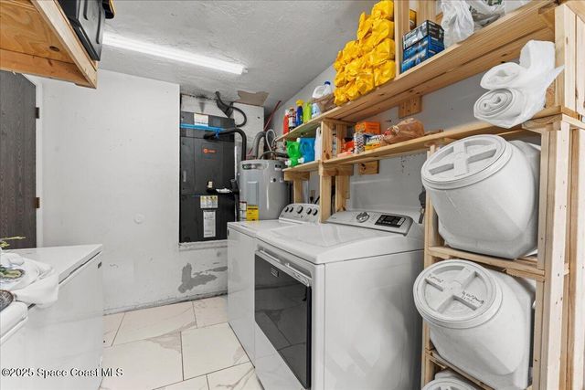 2350 Fallon Blvd Boulevard NE, Palm Bay, FL 32907