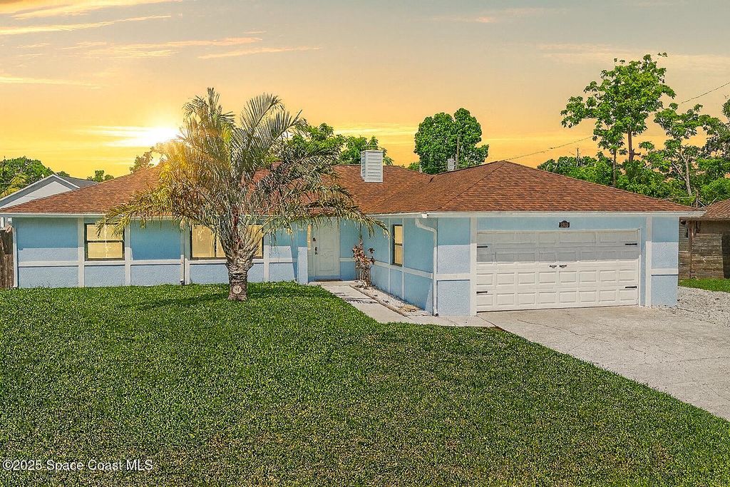 2350 Fallon Blvd Boulevard NE, Palm Bay, FL 32907