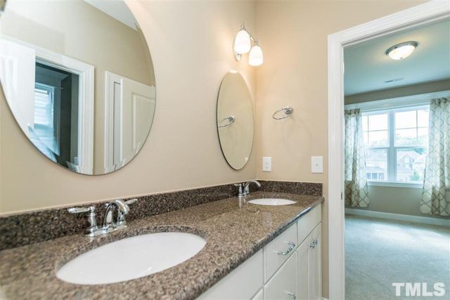 2744 Belmont View Loop, Cary, NC 27519