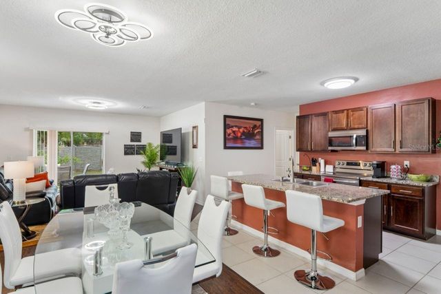 3517 WINTERBERRY LANE, Valrico, FL 33594