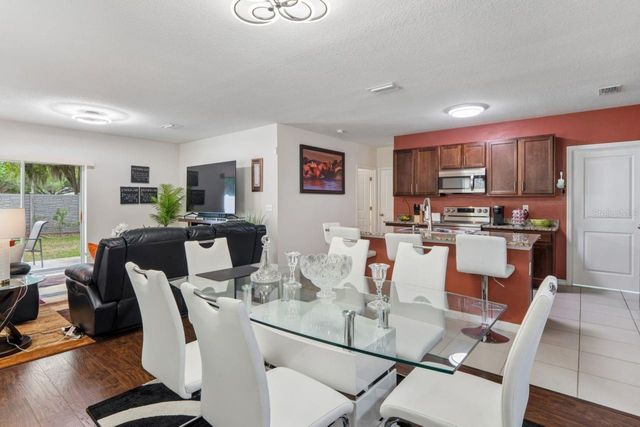 3517 WINTERBERRY LANE, Valrico, FL 33594