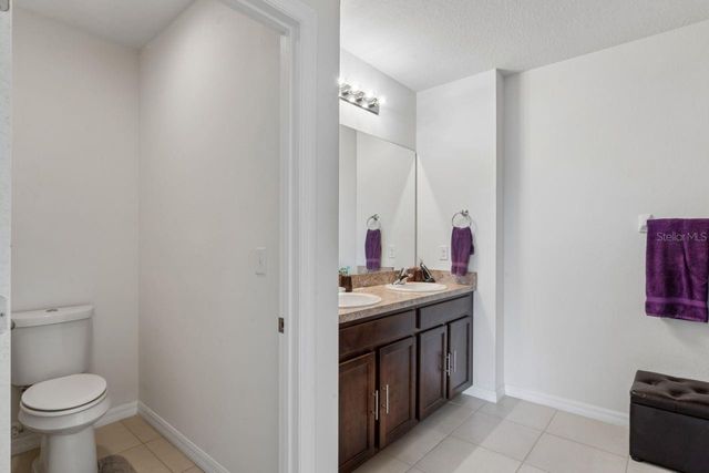 3517 WINTERBERRY LANE, Valrico, FL 33594