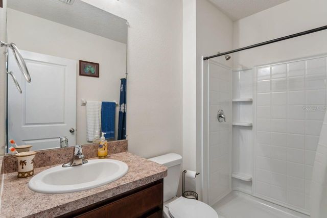 3517 WINTERBERRY LANE, Valrico, FL 33594