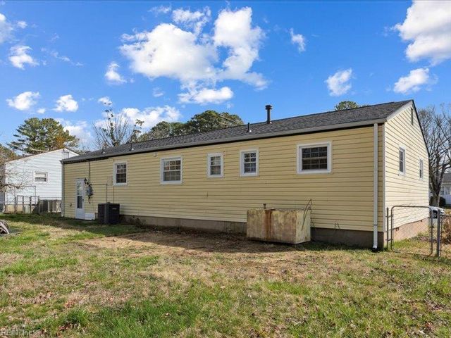 108 Tazewell RD, Newport News, VA 23608