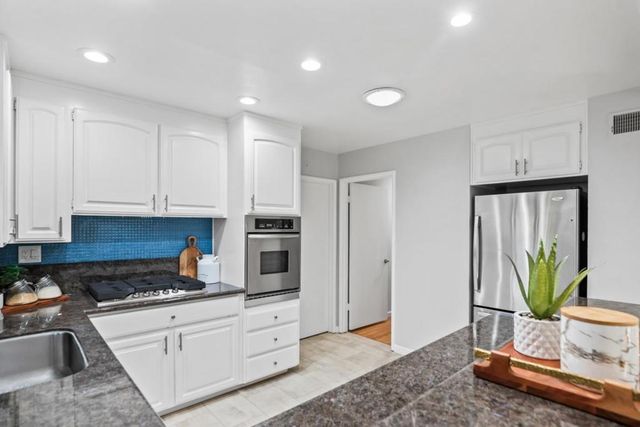 1653 Waxwing Avenue, Sunnyvale, CA 94087