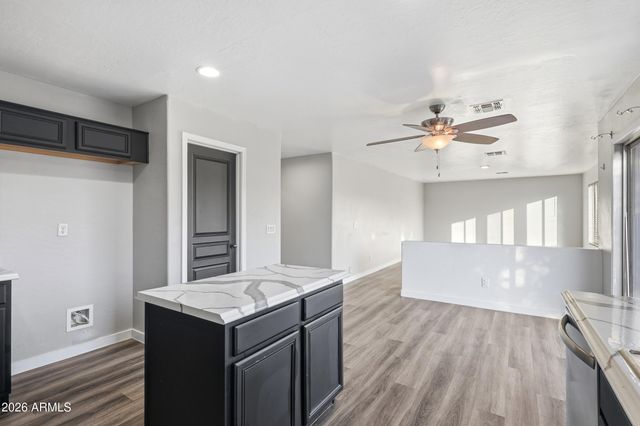 1537 E BOWMAN Drive, Casa Grande, AZ 85122