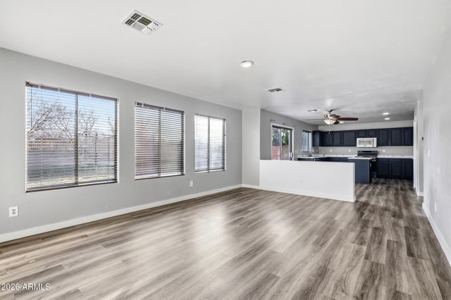 1537 E BOWMAN Drive, Casa Grande, AZ 85122