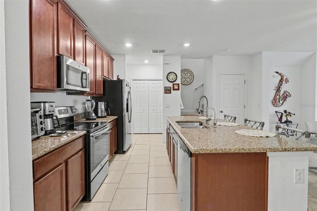 1737 KATO WAY, Kissimmee, FL 34744