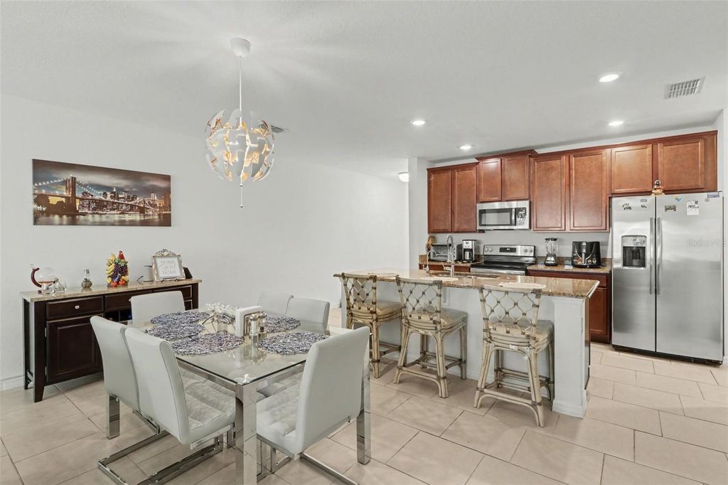 Image 9 of property listing at 1737 KATO WAY, Kissimmee, FL 34744