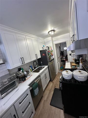 615 Bronx River Road, Yonkers, NY 10704