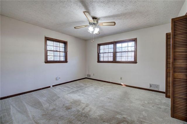 6334 Knights Way, Riverdale, GA 30296