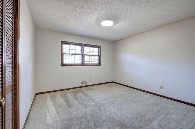 6334 Knights Way, Riverdale, GA 30296