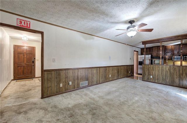 6334 Knights Way, Riverdale, GA 30296