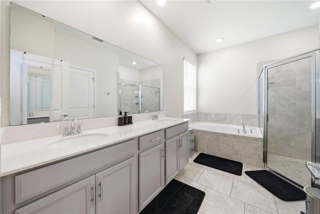 737 PANICAL DRIVE, Apopka, FL 32703