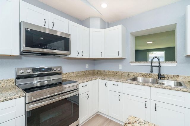 9080 GRIGGS ROAD, Englewood, FL 34224