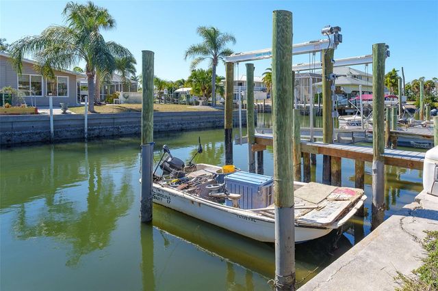 9080 GRIGGS ROAD, Englewood, FL 34224