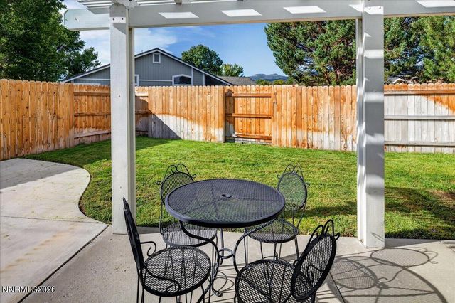 7559 Water View Way, Reno, NV 89511