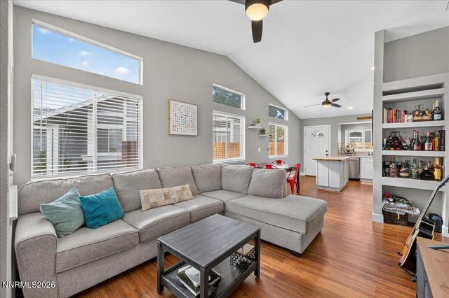 7559 Water View Way, Reno, NV 89511