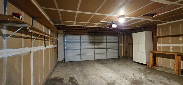 5296 E Harvest Lane, Fresno, CA 93725