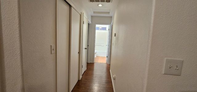 5296 E Harvest Lane, Fresno, CA 93725