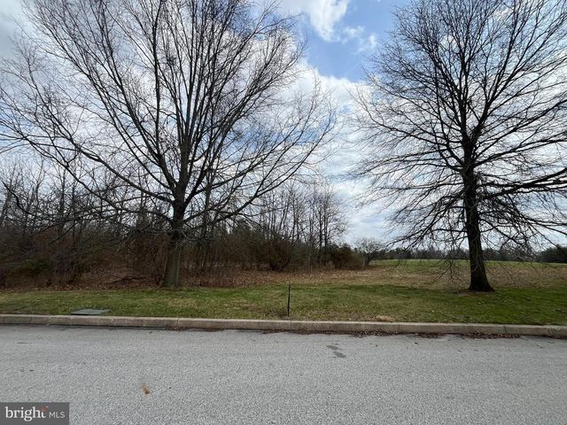 403 & 409 CIRCLE OF PROGRESS, Pottstown, PA 19464