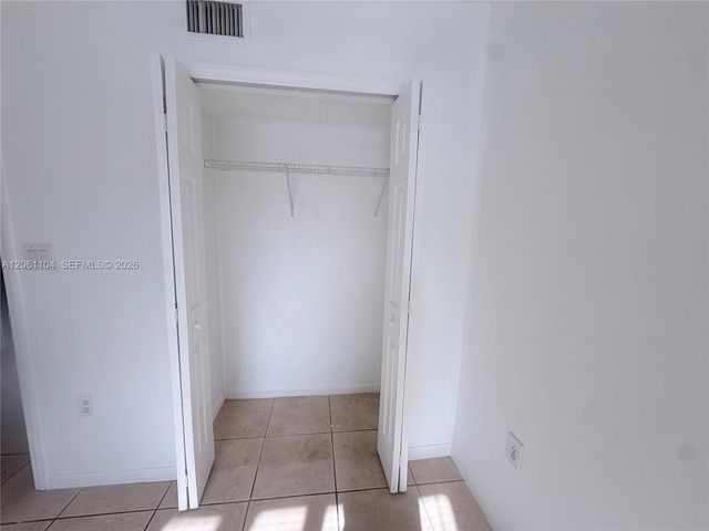 995 NE 34th Avenue 101, Homestead, FL 33033